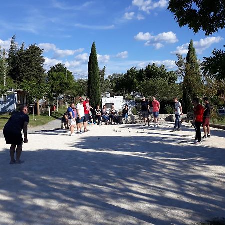 מלון לאגורס Domaine De Chadeyron מראה חיצוני תמונה