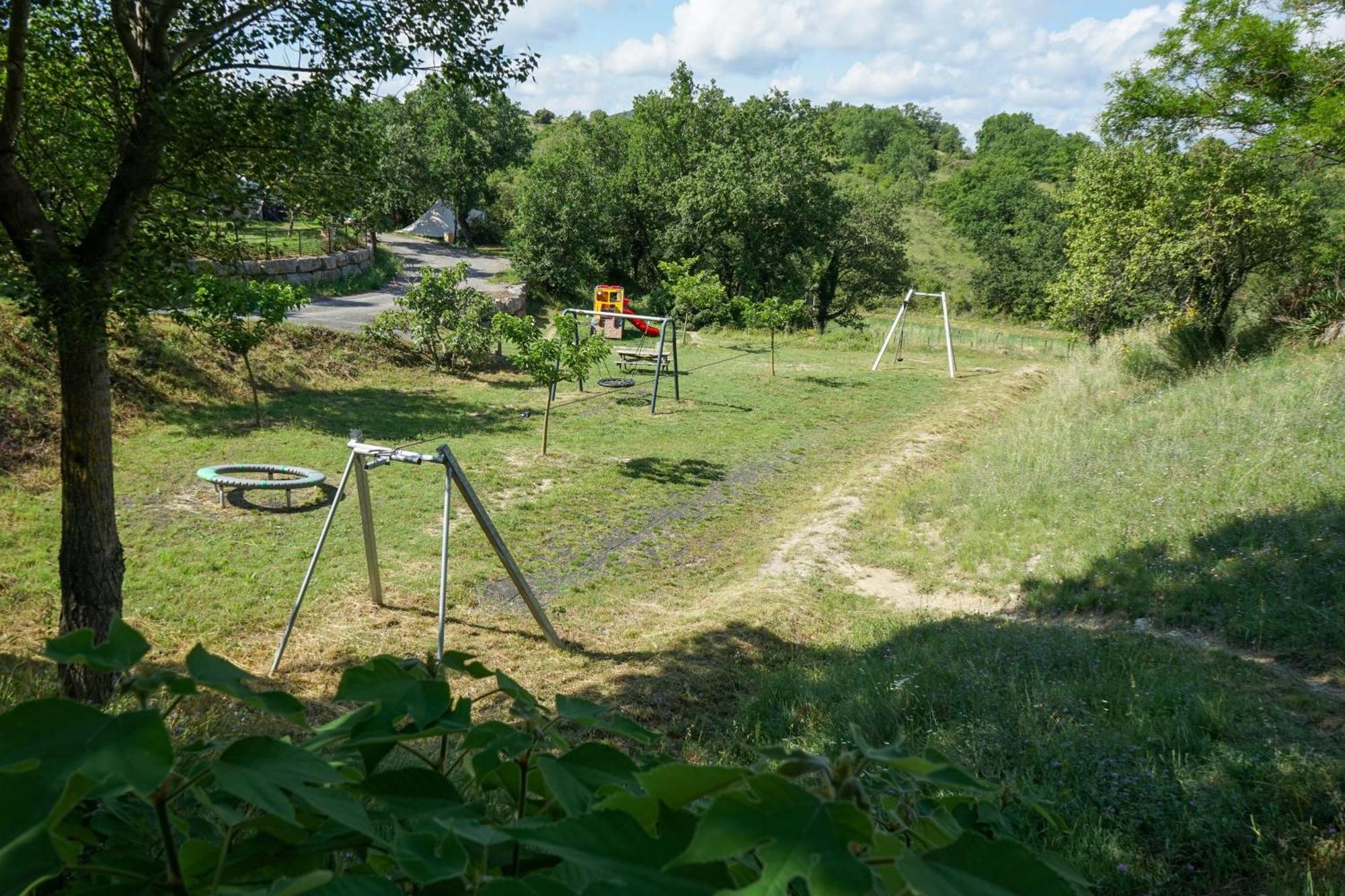 מלון לאגורס Domaine De Chadeyron מראה חיצוני תמונה